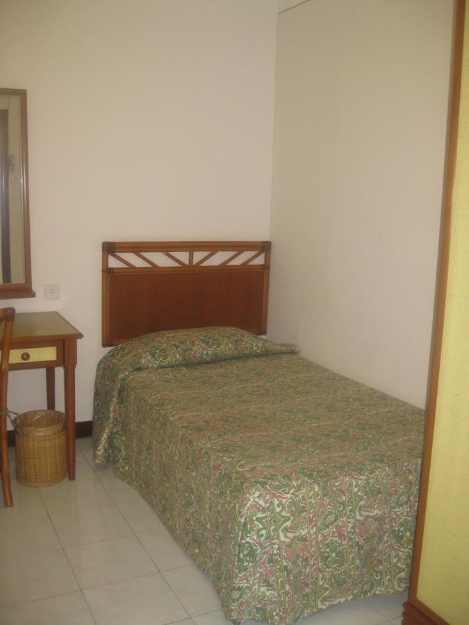 Selesa Tioman -Home Stay Apartments Kampung Genting Kültér fotó